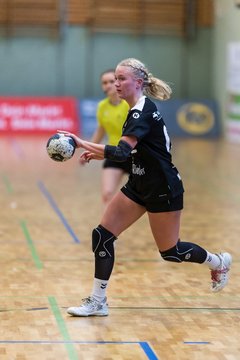 Bild 302 - wBJ SV Henstedt Ulzburg - HSG Holstein Kiel/Kronshagen : Ergebnis: 30:28